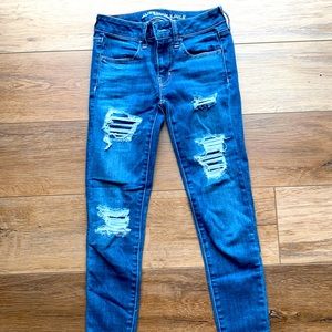 American Eagle jeans size 2, distressed
